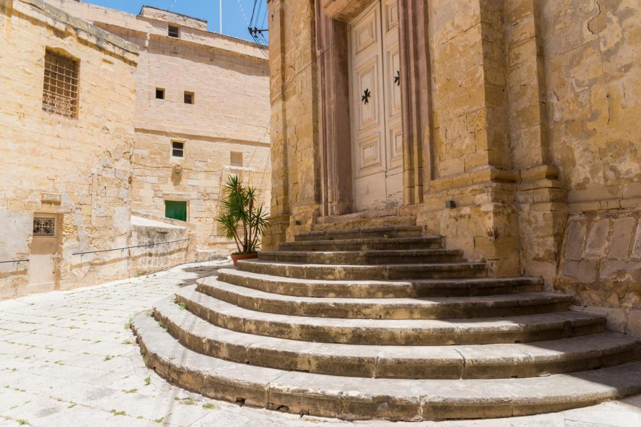 Vittoriosa' Seafront 2 Bed Highly Furnished Apartment エクステリア 写真