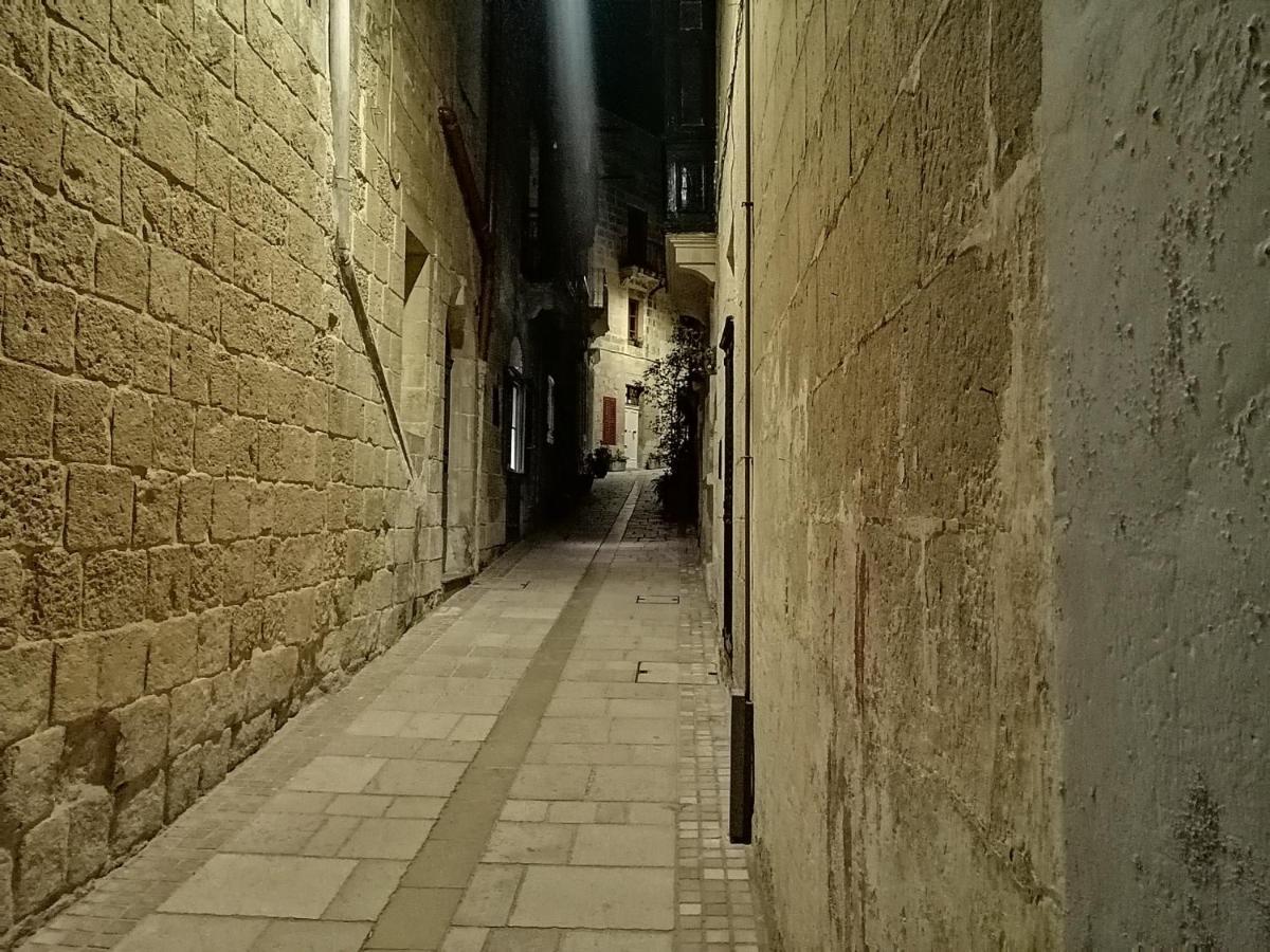 Vittoriosa' Seafront 2 Bed Highly Furnished Apartment エクステリア 写真