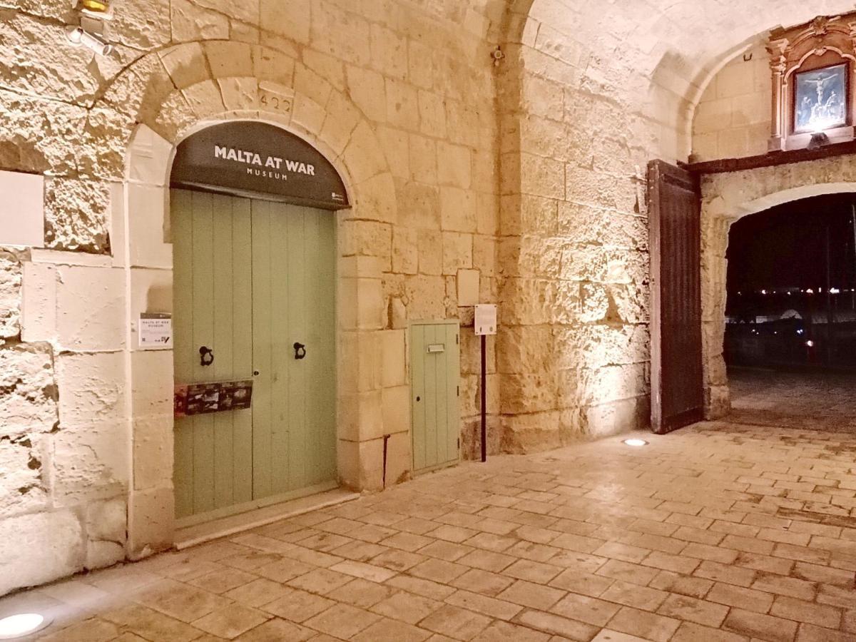 Vittoriosa' Seafront 2 Bed Highly Furnished Apartment エクステリア 写真