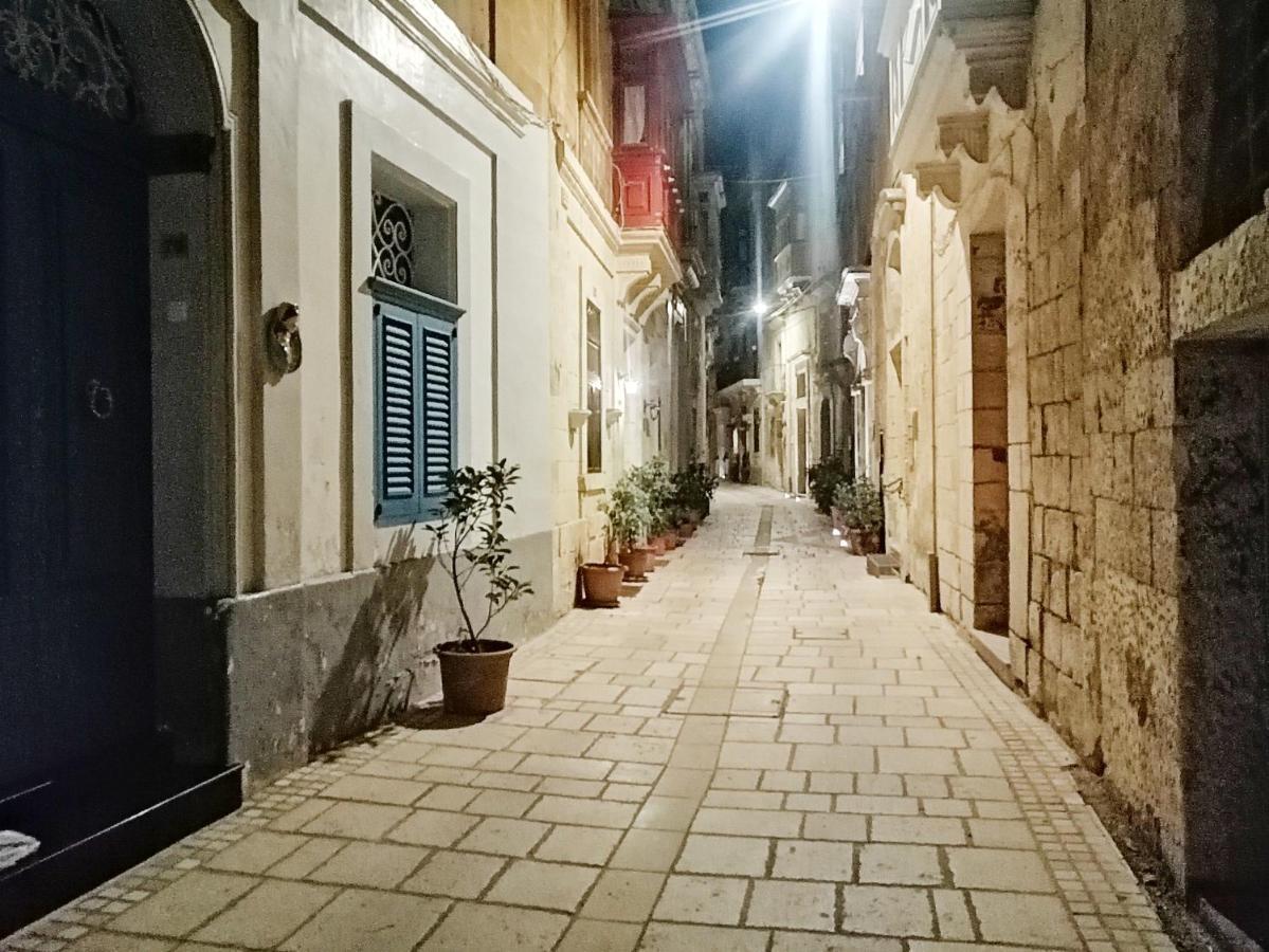 Vittoriosa' Seafront 2 Bed Highly Furnished Apartment エクステリア 写真