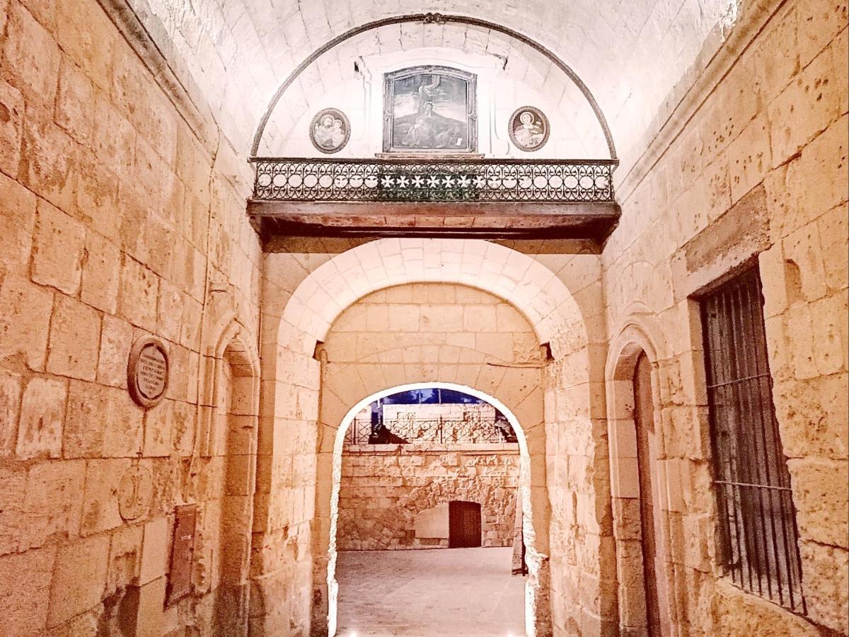 Vittoriosa' Seafront 2 Bed Highly Furnished Apartment エクステリア 写真